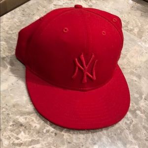 NY Yankees hat